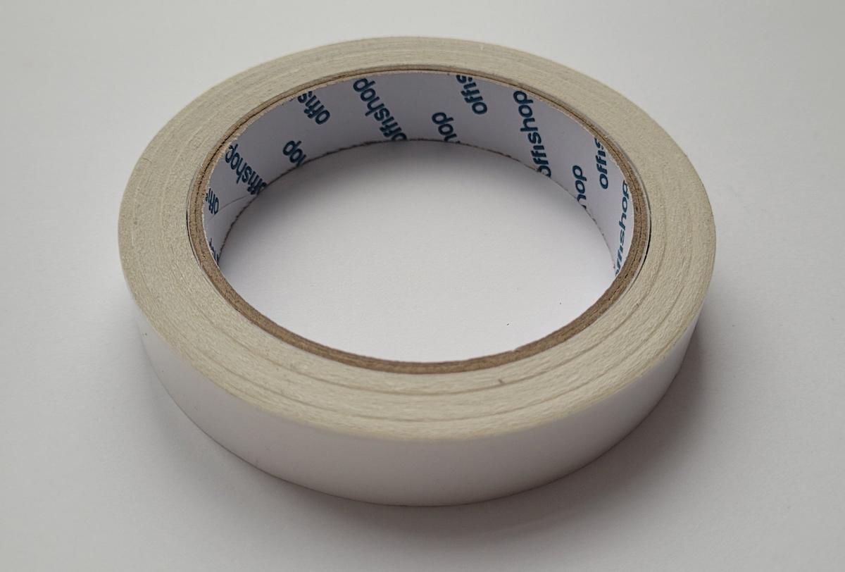 OBOSTRANO LEPLJIVA TRAKA 18MM