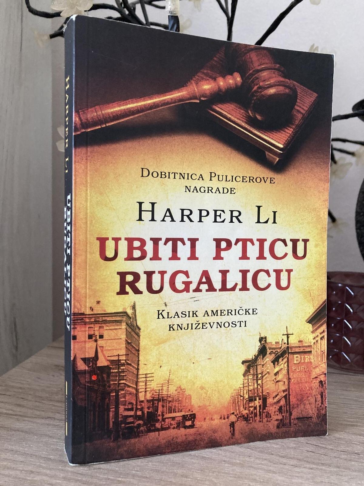 Ubiti pticu rugalicu - Harper Li